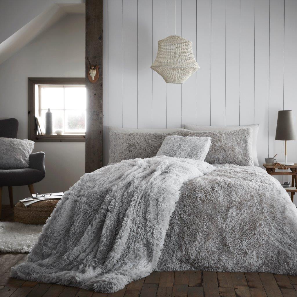 HUG & SNUG Duvet Cover Set