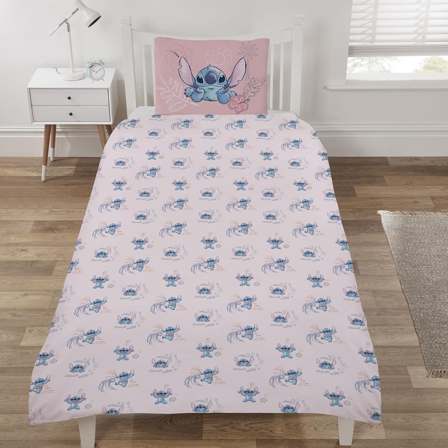 Disney's Lilo & Stitch Aloha Reversible Single Duvet Set | Lilo and Stitch Bedding Set