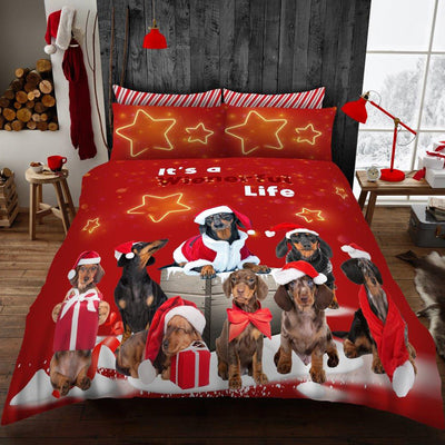A Weinerful Life XMAS Duvet Cover