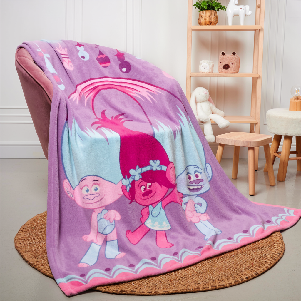Trolls Glow Kids Fleece Throw Blanket