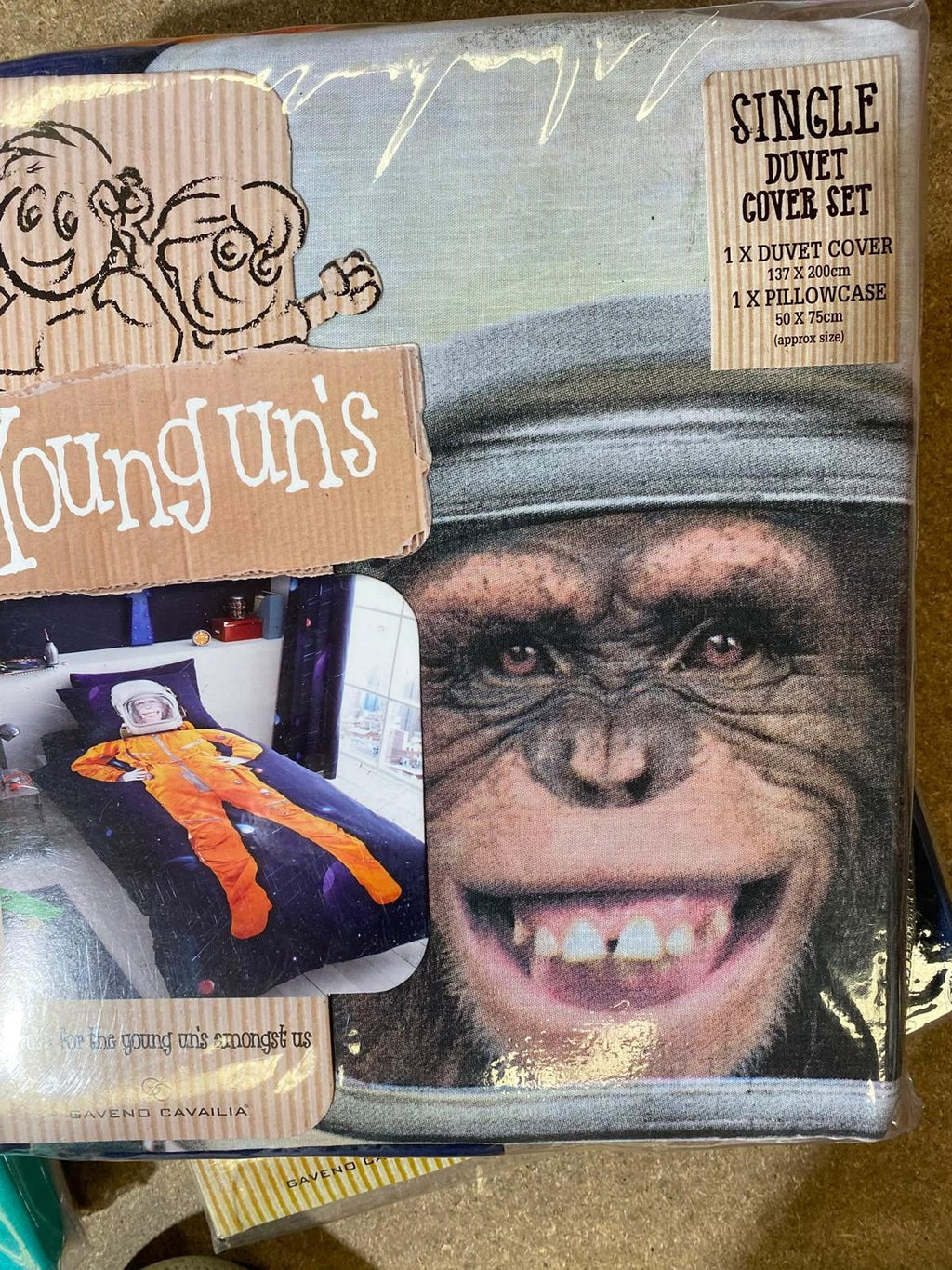 Youngun's Space Chimp Single Duvet Cover Set with Pillowcase