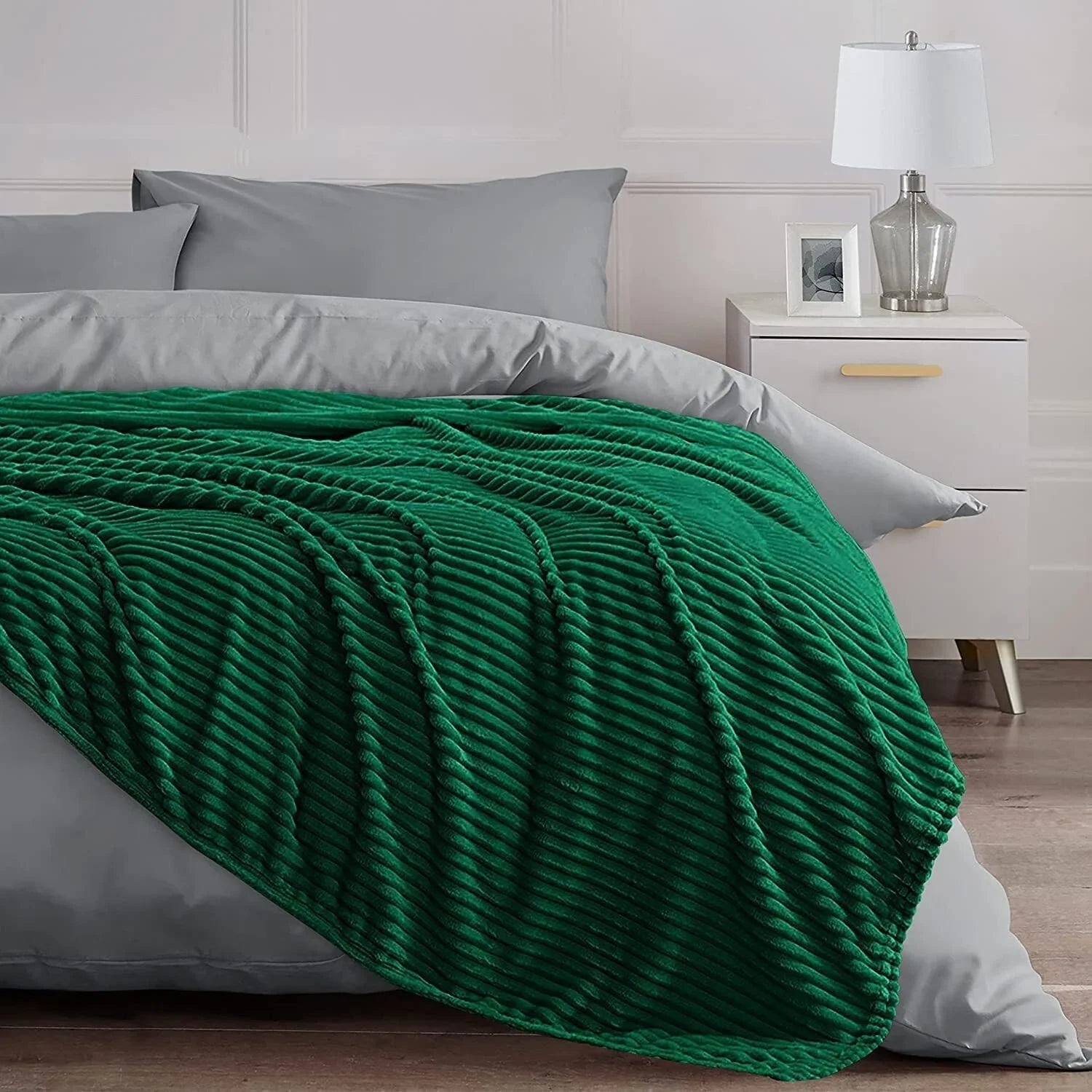 Luxury Corduroy Faux Fur Fleece Throw 150cm x 200cm