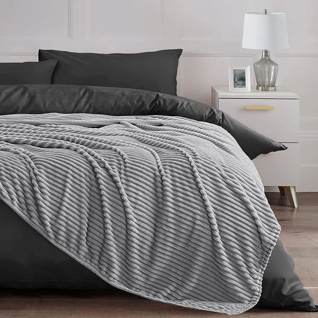 Luxury Corduroy Faux Fur Fleece Throw 150cm x 200cm